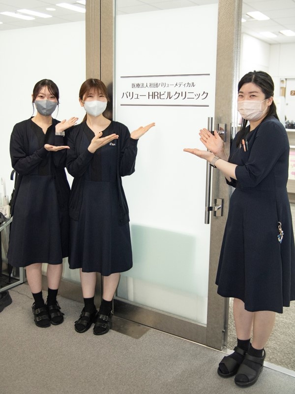 健診クリニックの受付◆東証プライム上場／業界未経験歓迎／残業ほぼなし／代々木駅より徒歩3分イメージ1