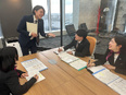 営業事務スタッフ◆完全週休2日制／土日休み／基本定時退勤／賞与年2回／美容関係の急成長中の事業2