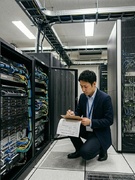 ITエンジニア（未経験歓迎）◆上場G／官公庁など大規模案件へ参画／創業30年の安定性／10名以上採用1