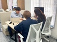 キャリアアドバイザー◆未経験歓迎／上場グループの安定企業／土日祝休／年間休日121日／長期休暇あり2