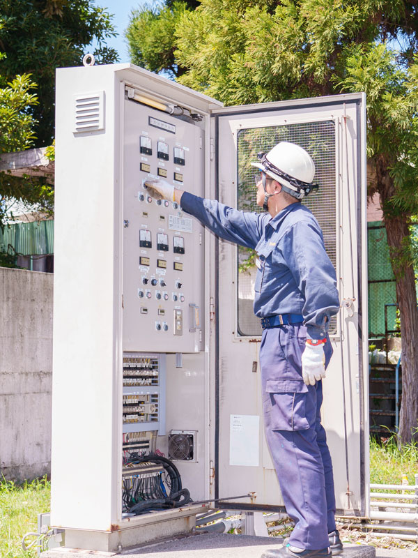 インフラ設備管理（未経験歓迎）◆「最後の転職」に選ばれる会社／50代活躍中／体力的にムリなく働ける！イメージ1