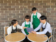 Book&Cafeの店長候補（スターバックス店舗で勤務）◆未経験歓迎／年休121日／残業月12H以内2
