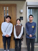 児童指導員（未経験歓迎）◆青少年の自立を支援／残業月平均10時間／年休121日／賞与4.45ヶ月分1
