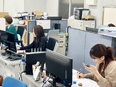 ルート営業（未経験歓迎）◆年間休日125日／土日祝休み／月給26万円以上／残業少なめ／面接1回3