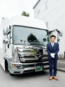 配送ドライバー（2t・4t・10t）◆月収50万円以上可／土日祝休み可／普免のみで応募可／資格支援有1