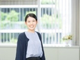 営業サポート◆年間休日123日／残業月平均10時間／私服勤務OK／髪型・髪色・ネイル自由2