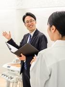 採用担当◆未経験でも月給30万円～／日本最大級の歯科医療グループ／歯科クリニック運営・現場改善を担当1