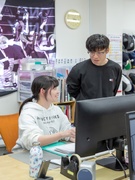 DTPオペレーター（未経験可）◆ユニフォームのマーク制作を担当／デザイン業務にも挑戦可／福利厚生充実1