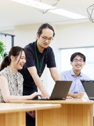 ICT職◆都庁や自治体等のDXを推進／採用予定者数34名／月給30万円以上／昨年度賞与4.9ヶ月分1