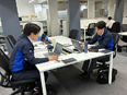 法人営業◆九州トップクラスの安定基盤／年間休日123日／残業月20時間以下／ノルマなし2