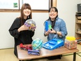 児童支援スタッフ◆毎年全員昇給／入社6年で年収1000万円も可／年休125日／残業なし／土日祝休み3
