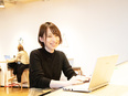 IT事務（未経験歓迎）◆定着率90％以上／残業月5h／年休125日／8割以上未経験／AI勉強会あり2