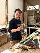オーダーメイド家具の製作スタッフ（未経験歓迎）◆商業施設の家具などを製作／基本土日休み／面接1回のみ1