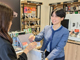 受付販売スタッフ（未経験歓迎）◆年間休日120日＋有休最大16日／最短2年で年収500万円以上3