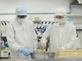 製麺工場の製造スタッフ（未経験歓迎）◆麺の商品企画や開発にも挑戦可能／製品の社割制度あり／夜勤なし3