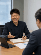 スマホの法人営業（買取・販売）◆ほぼ定時退社／ゆったり10時出社／希望休OK／2年目平均年収520万1