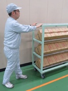 光ファイバーの製造スタッフ◆創業141年／東証プライム上場／昨年度賞与6ヶ月分（平均）／年休121日1