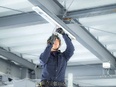 電気工事スタッフ◆入社直後から月収36万円以上可／家族・子ども手当あり／残業月10時間ほど／昇給随時2