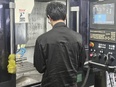 金型の製造スタッフ（未経験歓迎）◆基本土日祝休み／残業5h程／夜勤なし／家族手当あり／転勤なし3