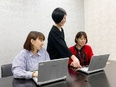 事務スタッフ◆POPや社内報制作に携わる！／基本土日祝休み／年休127日／残業月10h程！2
