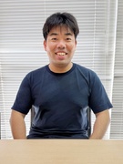 経理事務（日常業務を中心に担当）◆決算業務なし／年間休日120日以上／土日祝休み／大手企業と取引1