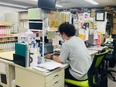 経理事務（日常業務を中心に担当）◆決算業務なし／年間休日120日以上／土日祝休み／大手企業と取引3