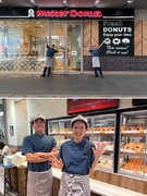 店舗運営スタッフ◆福利厚生充実／平均賞与94.4万円／年休120日／上場企業グループ1