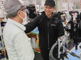 福祉用具のメンテナンススタッフ◆年休128日／毎年昇給／設立以来21年連続で賞与支給／基本土日祝休み3