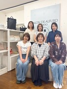 管理部門スタッフ◆服装・髪色・ネイル自由／賞与年2回／土日祝休み／残業なし／ファッション好き活躍中1