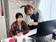 管理部門スタッフ◆服装・髪色・ネイル自由／賞与年2回／土日祝休み／残業なし／ファッション好き活躍中3