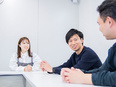 販促支援◆小売業・営業経験者歓迎／現場の経験が活かせる仕事／土日祝休／年休128日／月給30万円以上2