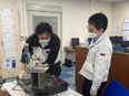 製造スタッフ（未経験歓迎）◆半導体製造装置／年休129日／完休2日制／社宅あり・引越し費用全額負担2