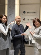不動産契約管理◆残業ほぼゼロ／月3～4件で業務に余裕あり／年収1000万円超可能／都心の高級不動産1