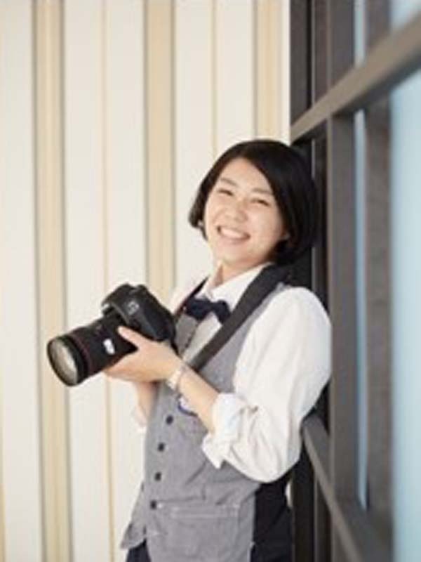 写真スタジオのフォトグラファー◆未経験OK／賞与年3回／100時間以上の新人研修アリイメージ1