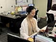 助成金のサポートスタッフ◆社会貢献性の高い事業／先輩の99％が未経験入社／土日祝休み／残業月15時間2