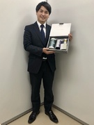 メモリアルギフトのルート営業◆年間休日120日／完全週休2日制・月10日休み／賞与年2回・報奨金あり1