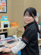 販売スタッフ（未経験歓迎）◆年間休日120日／残業月平均6～10h／140万以上の福利厚生1