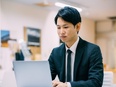 『朝日新聞』の営業◆実は成果が出しやすい商材／平均月収35万円／月収80万円も可／12時出社で残業無3