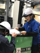 倉庫管理（所長候補）◆完全週休2日／賞与年3回／上場企業グループ1