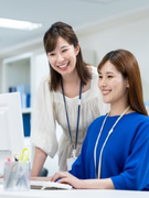 貿易事務（未経験歓迎）◆英語スキル不問／資格取得支援制度あり／年間休日125日1