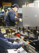 総合什器メーカーの製造スタッフ◆年休126日／土日祝休み／賞与年2回＋決算賞与あり1
