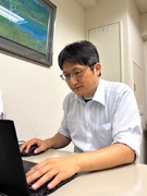 事務（仕訳を担当）◆実働7時間／基本17時に定時退勤／年間休日120日以上／土日祝休み／100%内勤1