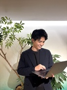 プロジェクト進行ディレクター(未経験歓迎)◆DMの納期調整/月給42万円~/フレックス/リモート可1
