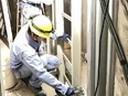 電気工事スタッフ（未経験歓迎）◆年休127日／土日祝休／賞与実績5ヶ月分／定着率90％超／創業74年2