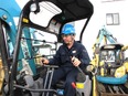 建設機械・車両の整備スタッフ◆会社負担で資格をゲット／年休120日／18時半には完全退勤／創業53年3