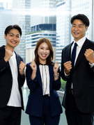 コンサルティングセールス◆未経験OK／月給30万円～／立ち上げメンバー／土日祝休み／転勤無／家賃補助1