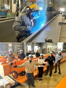 クレーンの製造（未経験歓迎）◆トップクラスのシェア／臨時賞与あり／賞与4ヶ月分／資格取得費負担1