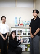 総合職（人事労務・広告ほか）◆未経験歓迎／土日祝休み／賞与4ヶ月分／年間休日126日／17時台退勤1