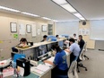 輸入食品のルート営業◆残業月5h／昨年賞与11ヶ月分／年休128日／世界20ヶ国以上の食品を試食OK3