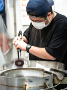製造スタッフ（未経験歓迎）◆有名お菓子メーカーの生産ラインもつくる／昨年度賞与3ヶ月分／基本土日休み1